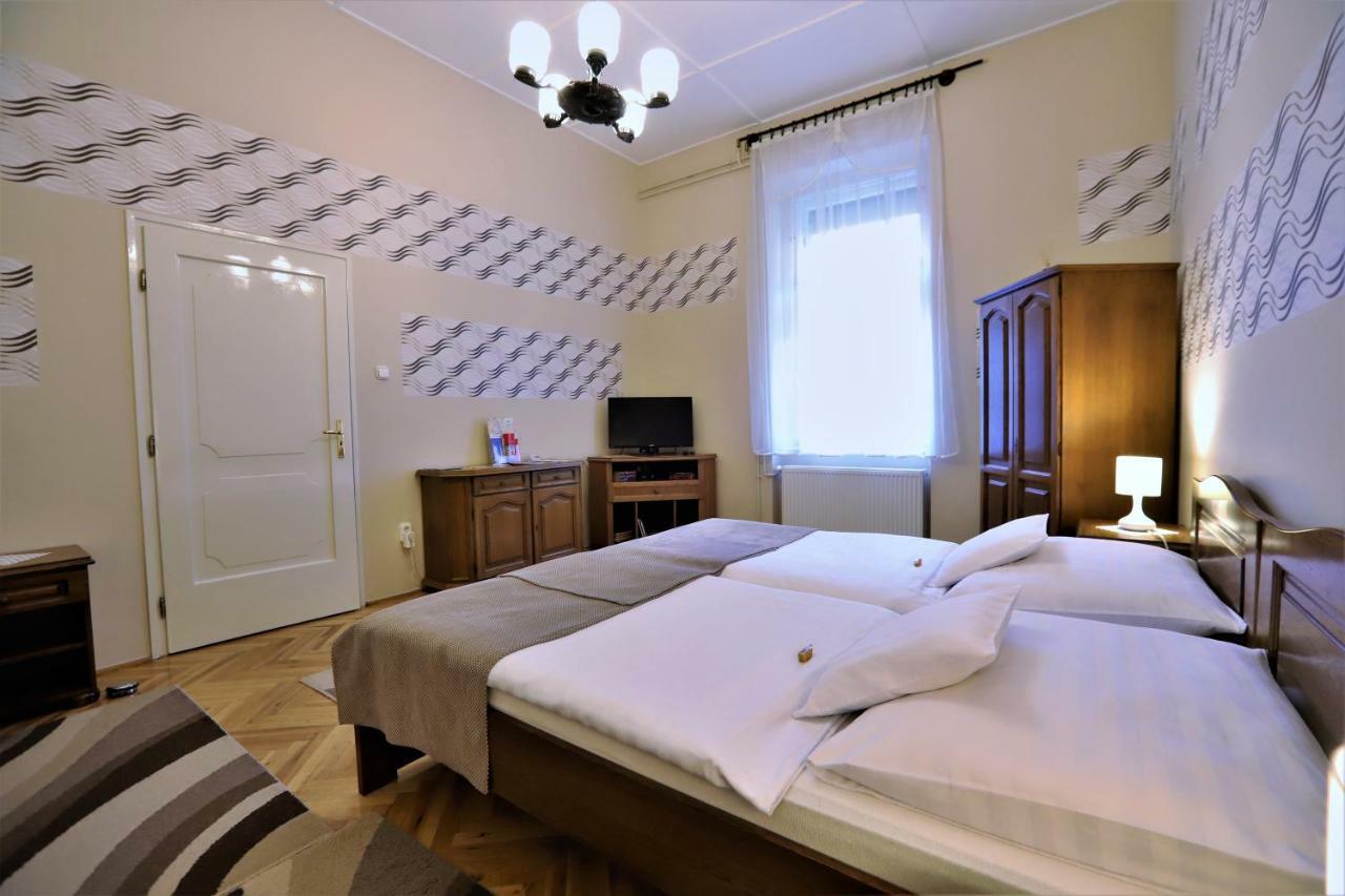 Belvarosi Apartman Lägenhet Szeged Exteriör bild
